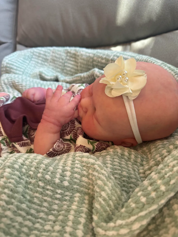 Julie - Newborn dolls girl - Image 3